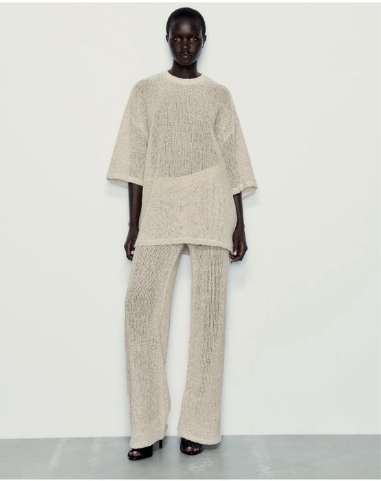 Set costum casual brand Zara bej fir auriu discret