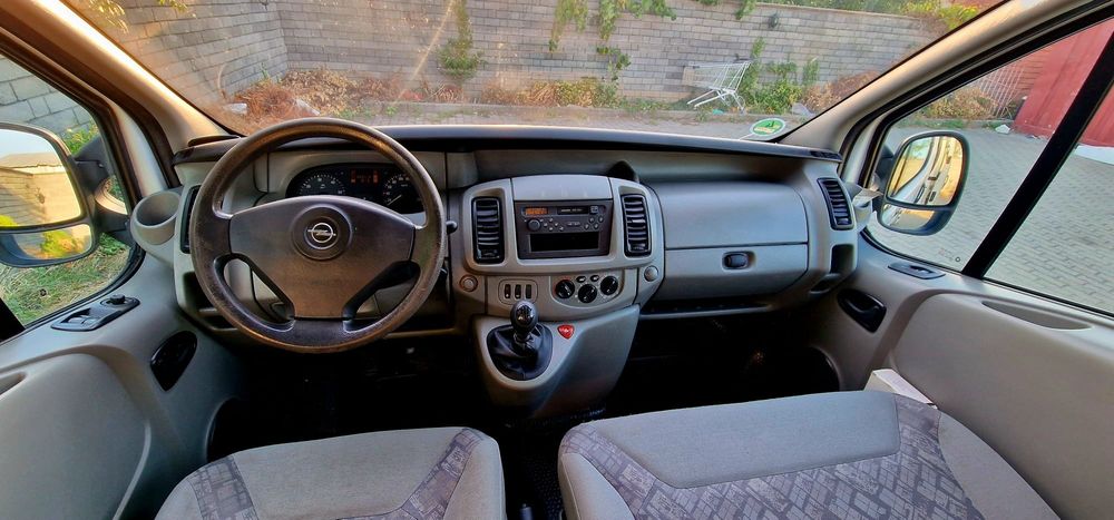 Opel Vivaro 8+1   1.9diesel‼️