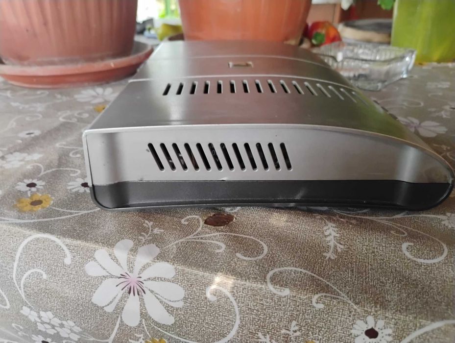 Продавам приемник на Булсатком работи много добре