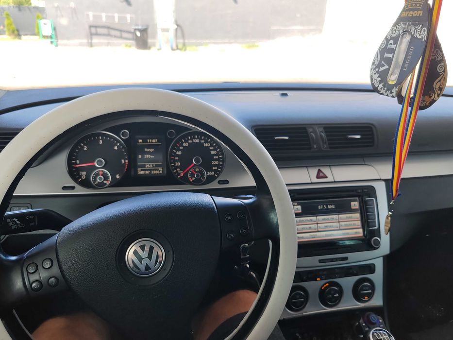 Vând schimb Wv pasat b6