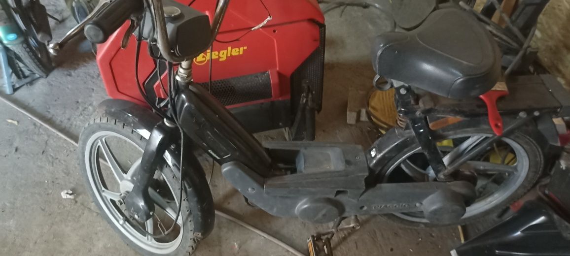 Moped piagio ciao