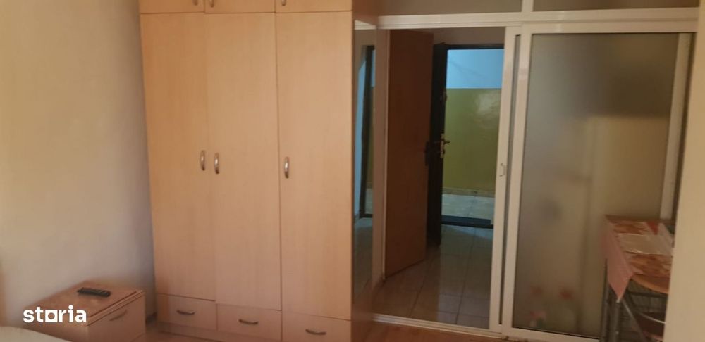 De vanzare garsoniera – Zona CET | 38.000 € | Mobilata si utilata