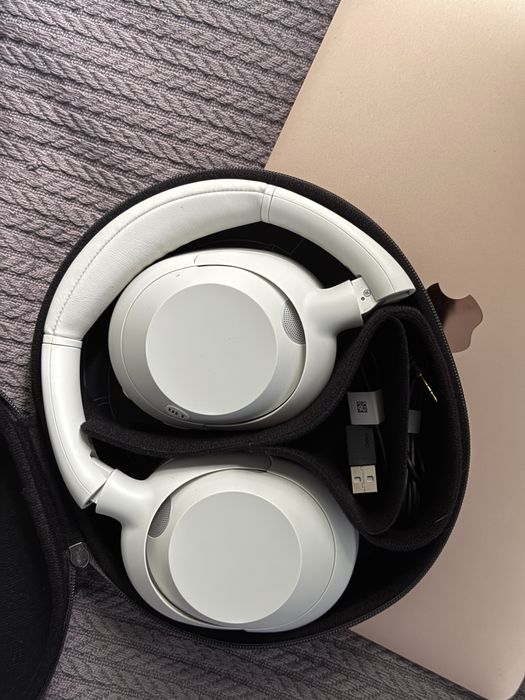 Наушники Sony ULT Wear