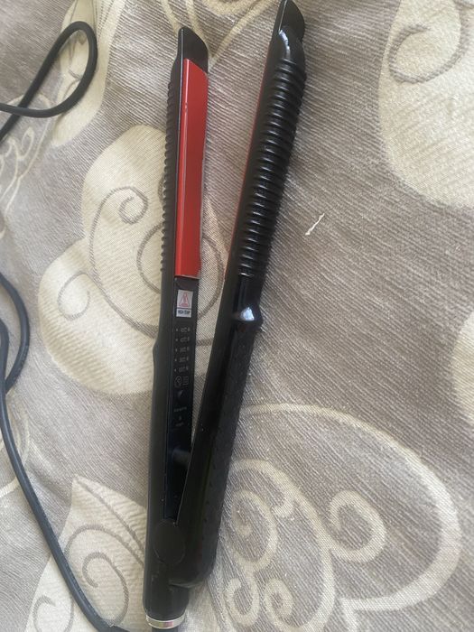 Утюжок в отличном состоянии