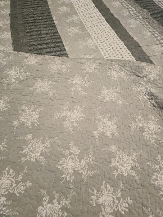 Cuvertura pat cu 2 fete 220x240cm