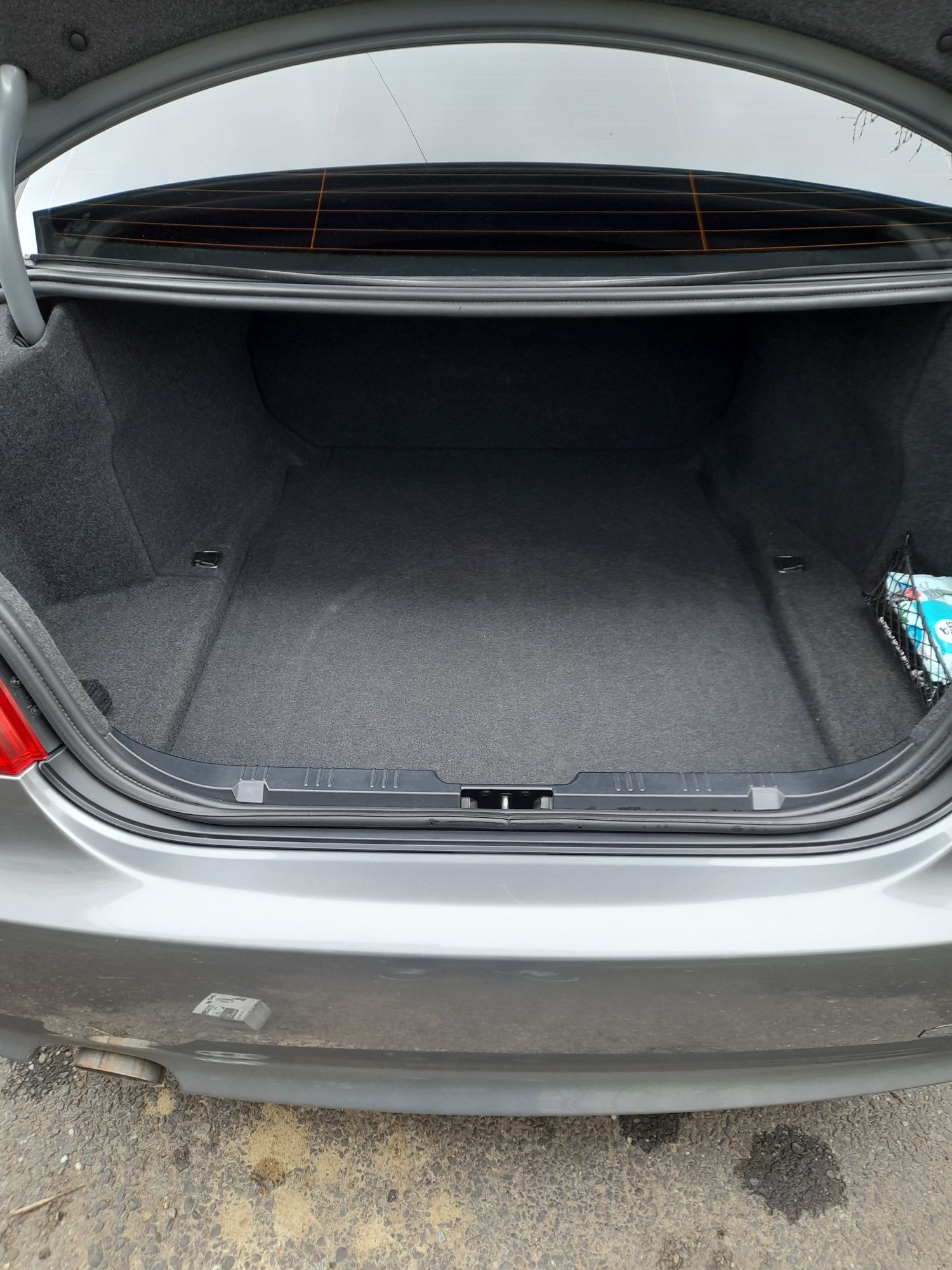 Proprietar vând autoturism marca BMW E60 520d, fabricație 2007