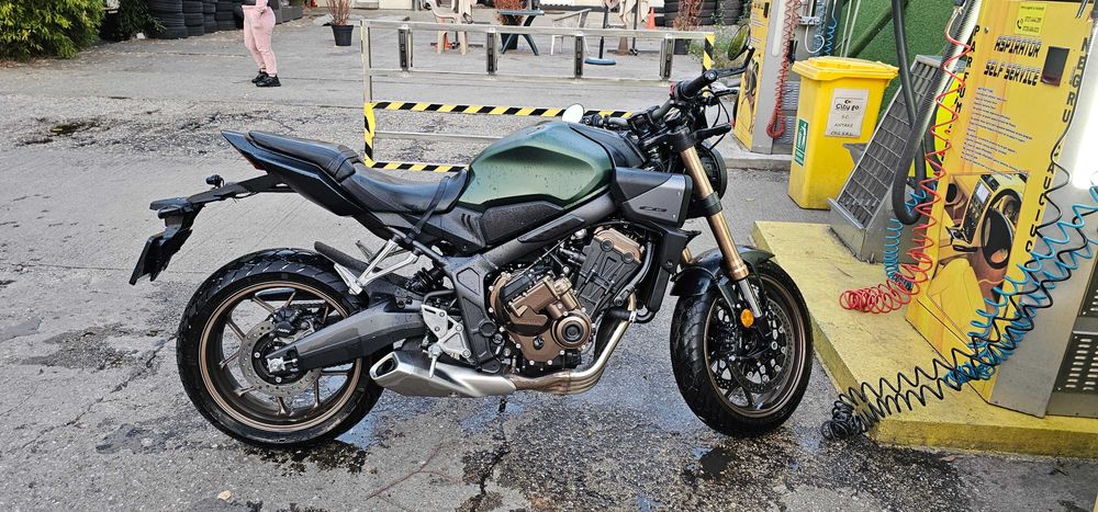 Honda CB650R 2024 E-Clutch Garantie