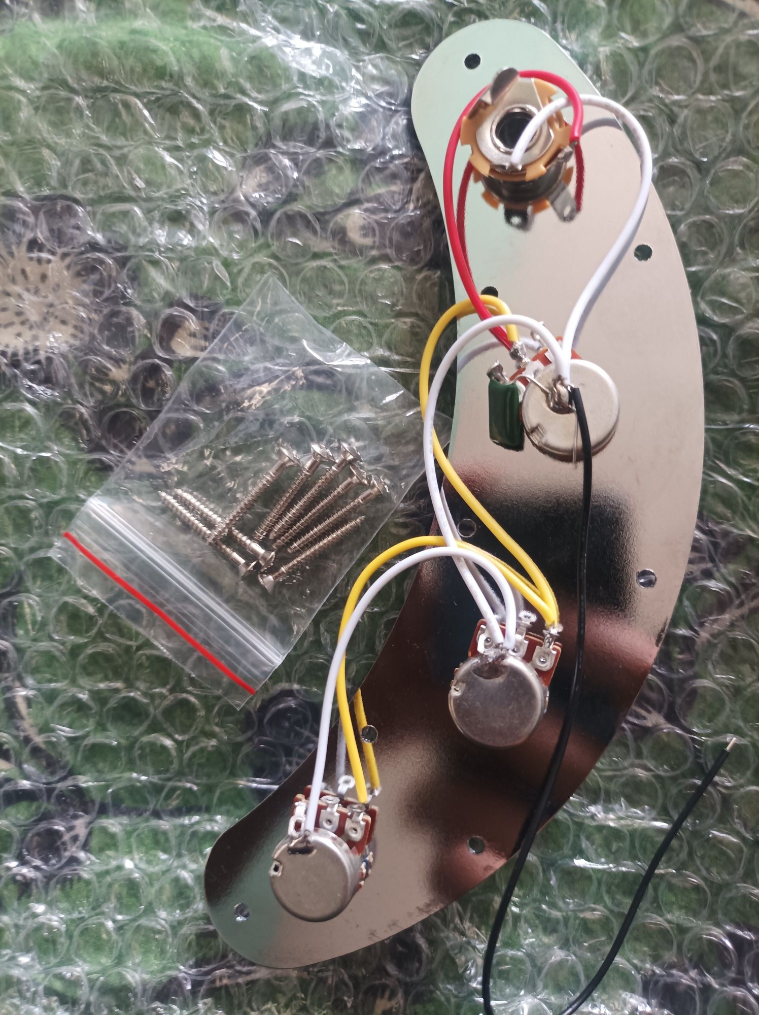 Bass gitara ehtiyot qismi