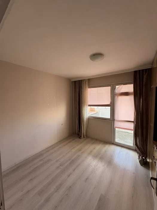 Продава се Двустаен апартамент в Пловдив, Южен - 67 кв.м за 1299 €/кв.м - Снимка #3