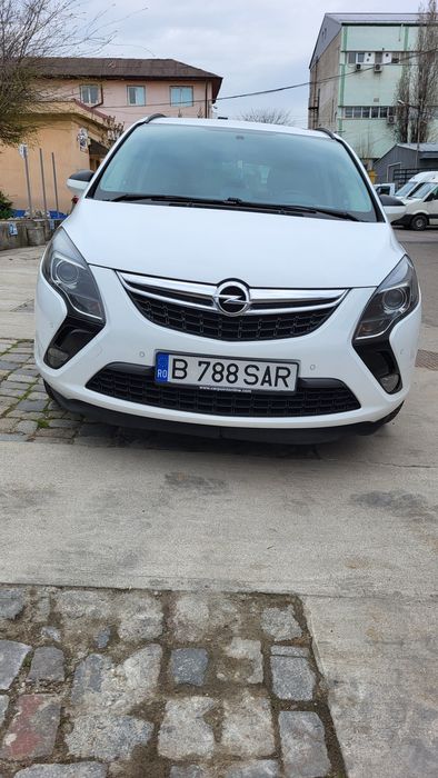 Opel Zafira Tourer