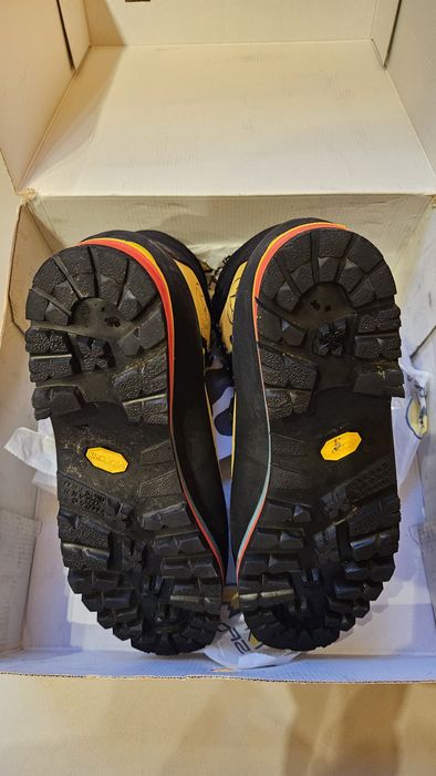 Bocanci La Sportiva Nepal EVO GTX 42,5