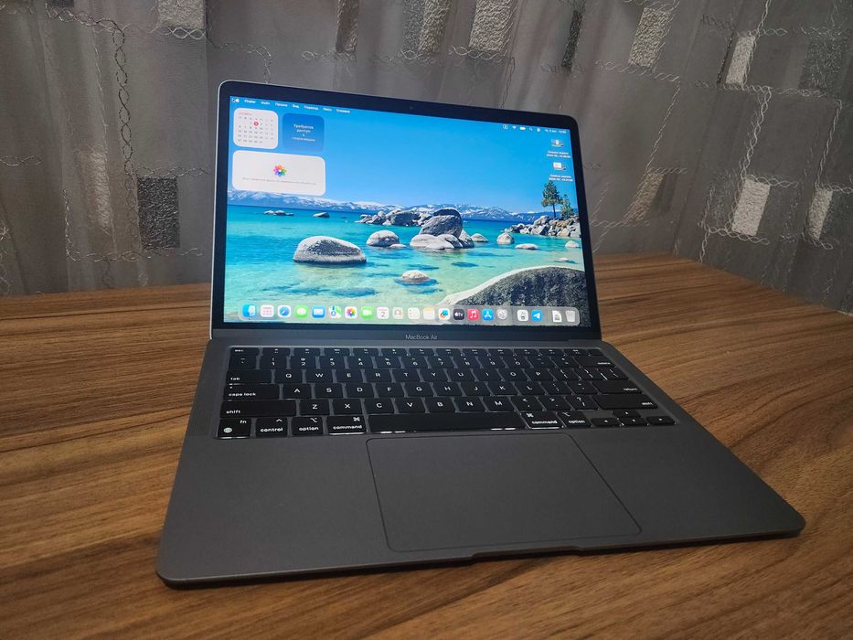 MacBook Air 2020