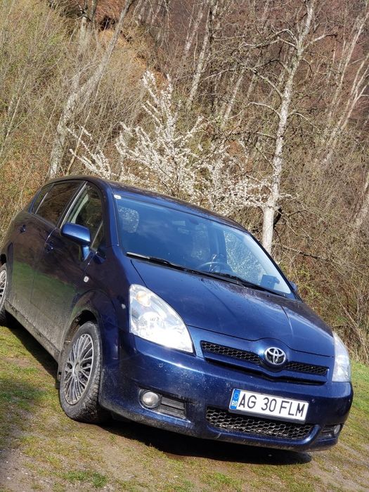 De vanzare sau schimb Toyota corolla verso d4d 7 locuri