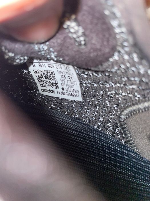 Adidas yeezy boost 350 v2