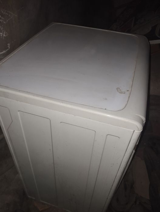 Kirmoshina Sotiladi Indesit