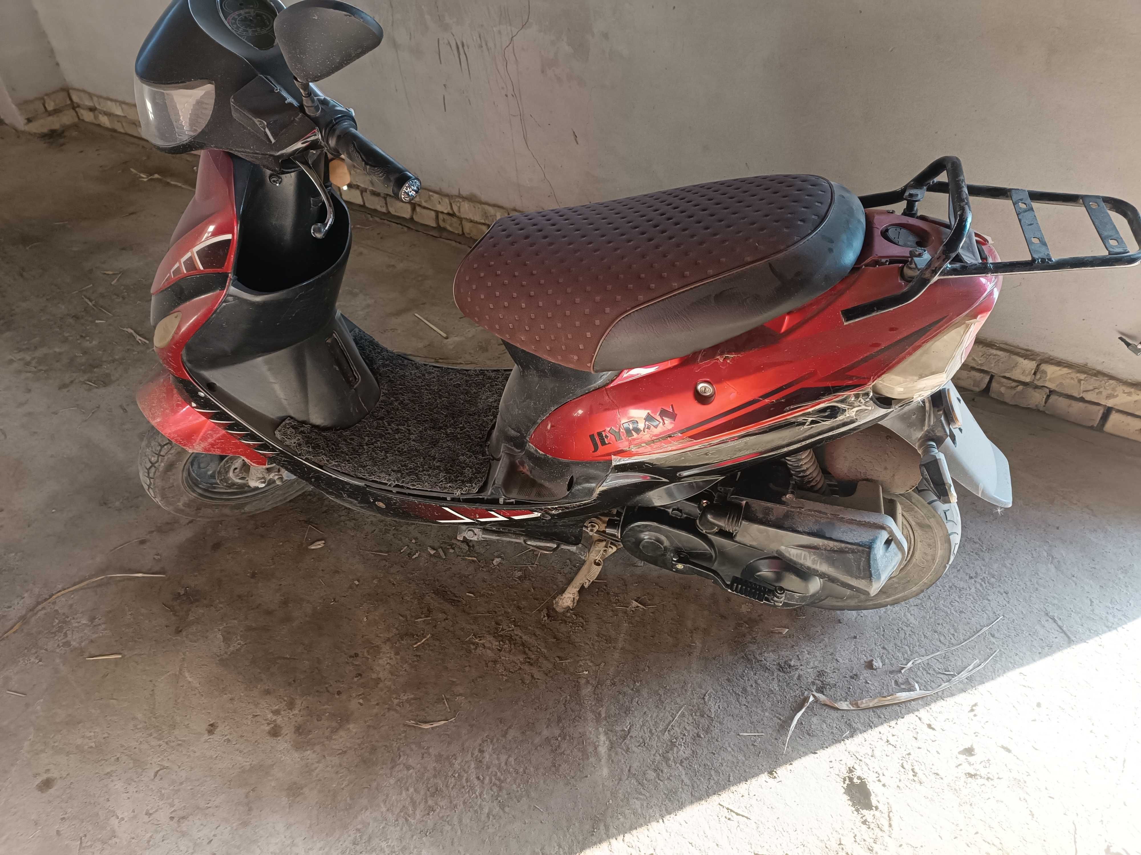 Skuter jayran 80lik benzin