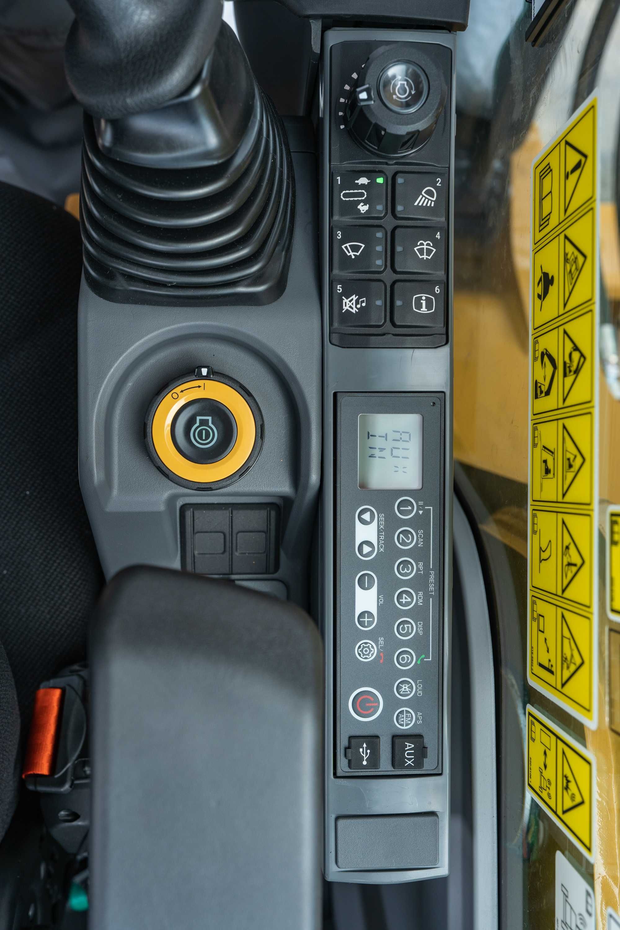 Гусеничничный экскаватор CAT 333 ковш 2.3 м3 (2025г)