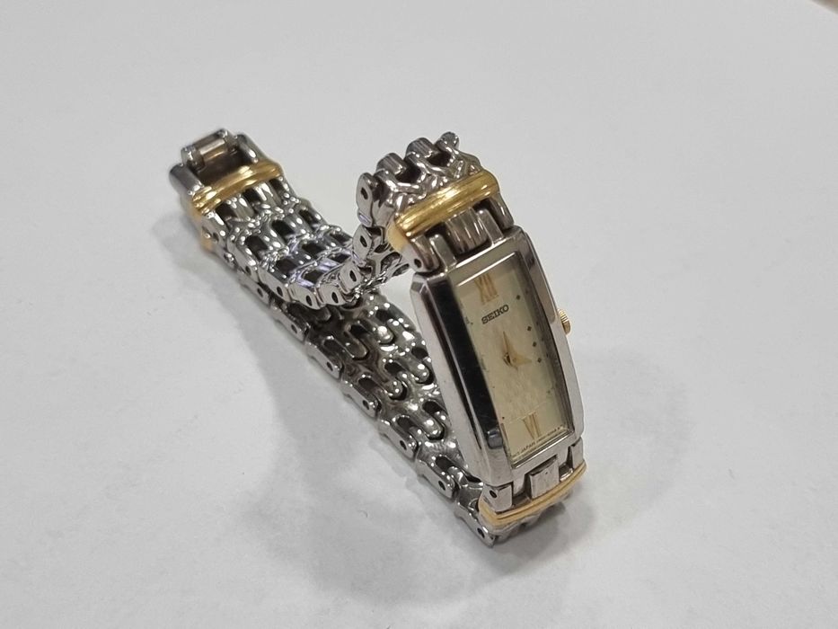 Дамски часовник Seiko - рядък