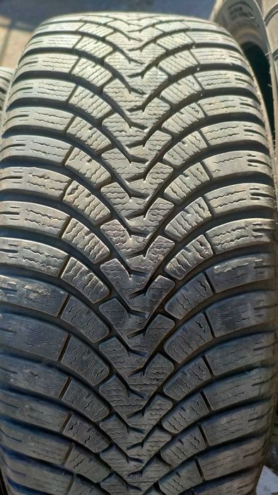 Гуми FALKEN 205/55r16