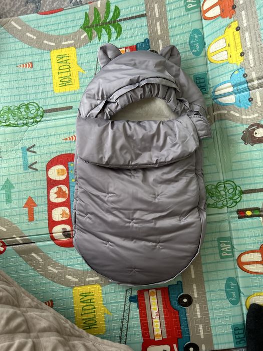 Продам конверт на выписку новый