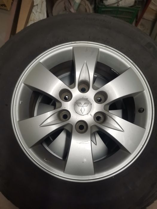 Оригинални джанти Mitsubishi L200