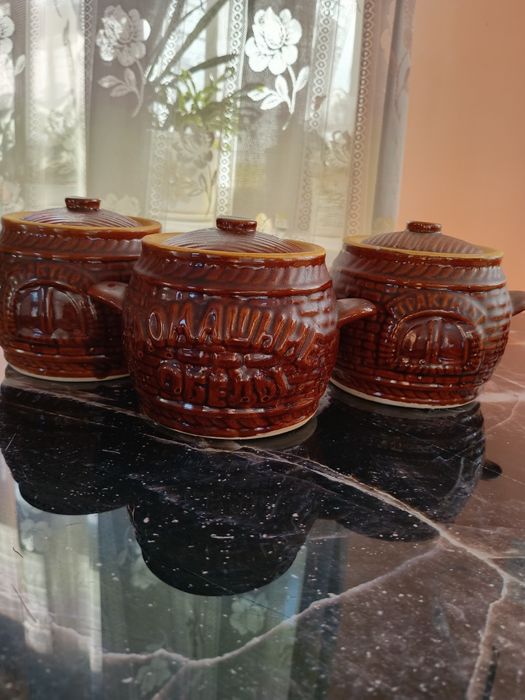Продам горшочки для жаркого