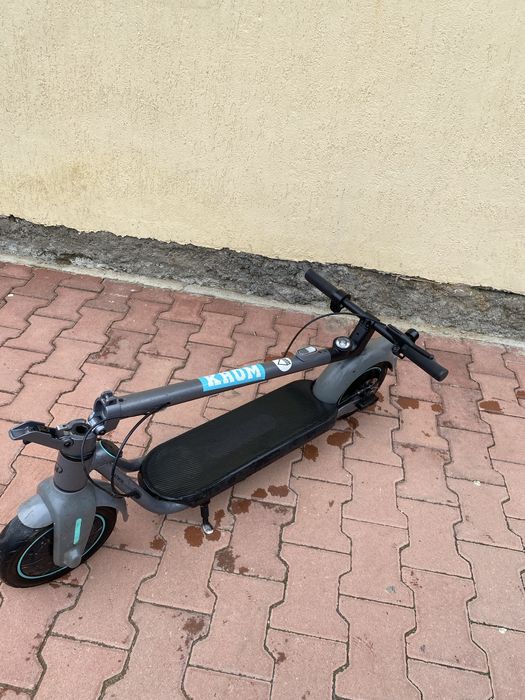 Vând trotineta electrica urgentt!!!