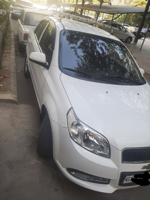 Продаётся Нексия 3 автомат