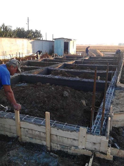 executam CASE LA ROSU