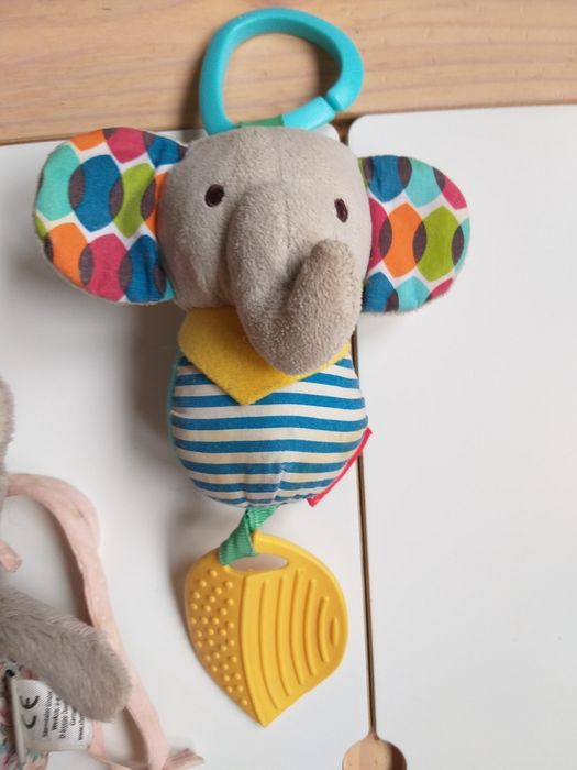 Set 3 jucarii premiate pentru bebelusi (0-18 luni)