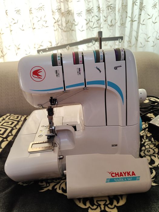 Четырёх ниточный оверлок CHAYKA