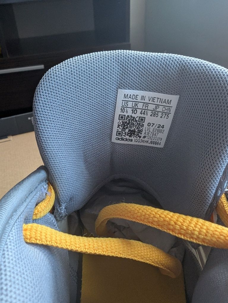 Adidas Bounce Legends 350 lei