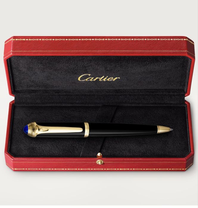 R de Cartier - pix cu bila deosebit