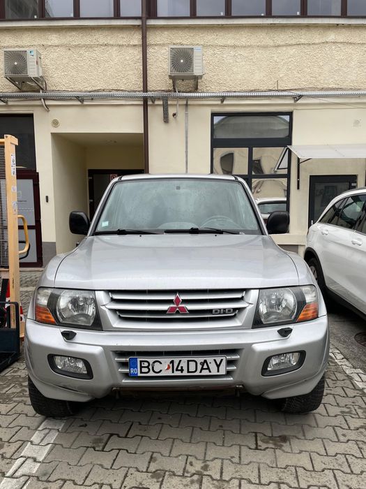 Mitsubishi pagero mk3 3,2 autoutilitara