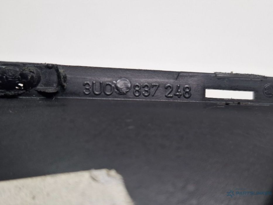 Maner interior usa dreapta fata SKODA SUPERB 3U4 2001 - 20081.9 TDI AVF, AWX 3U0837248