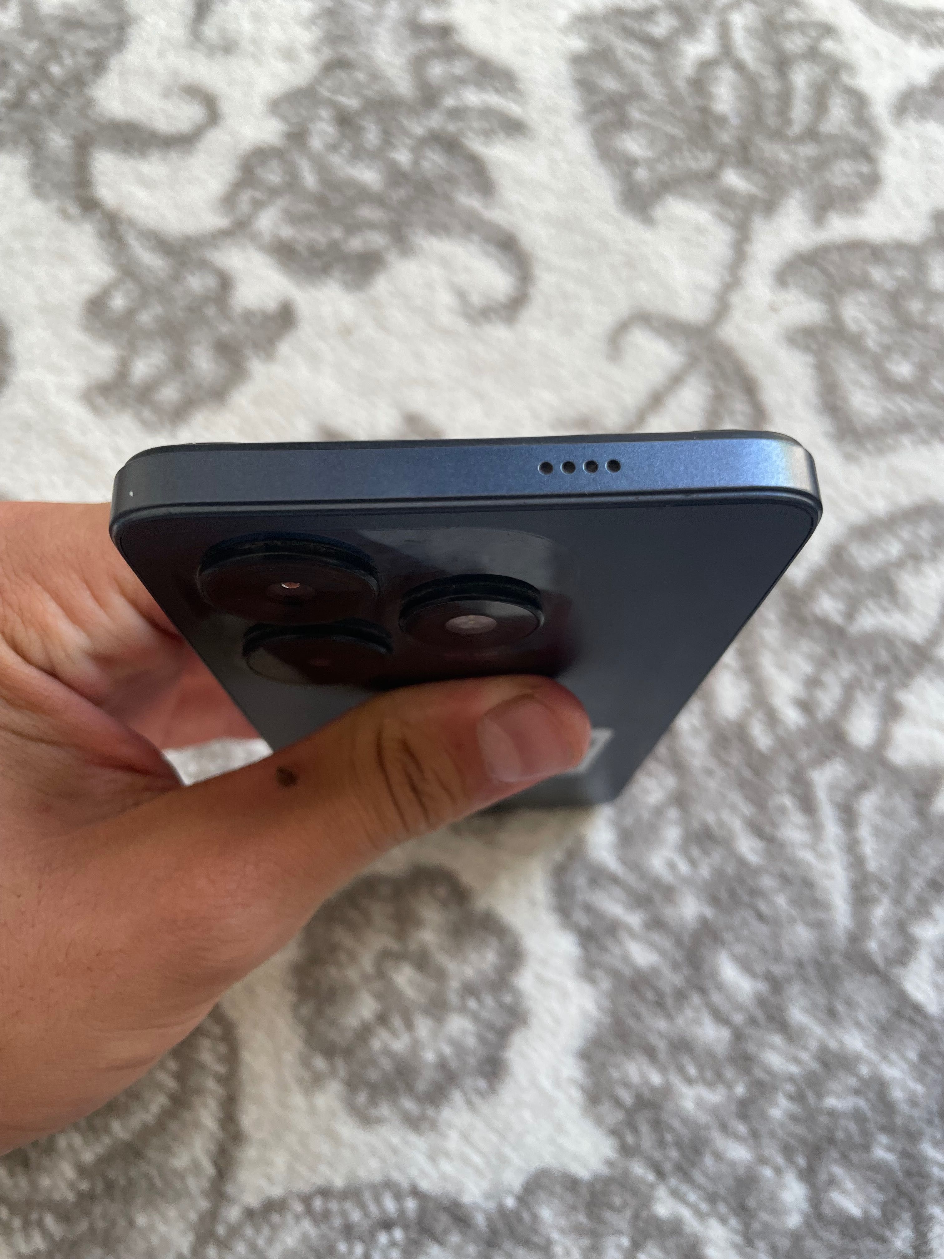 Tecno Spark. 20c