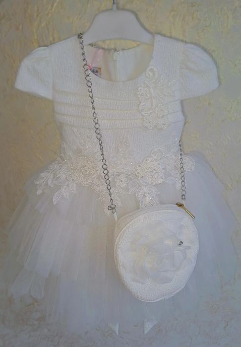 Одежда для девочек