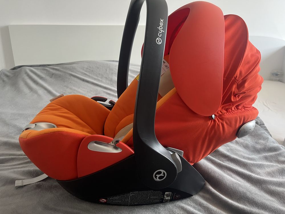 Столче за кола Cybex Aton Q