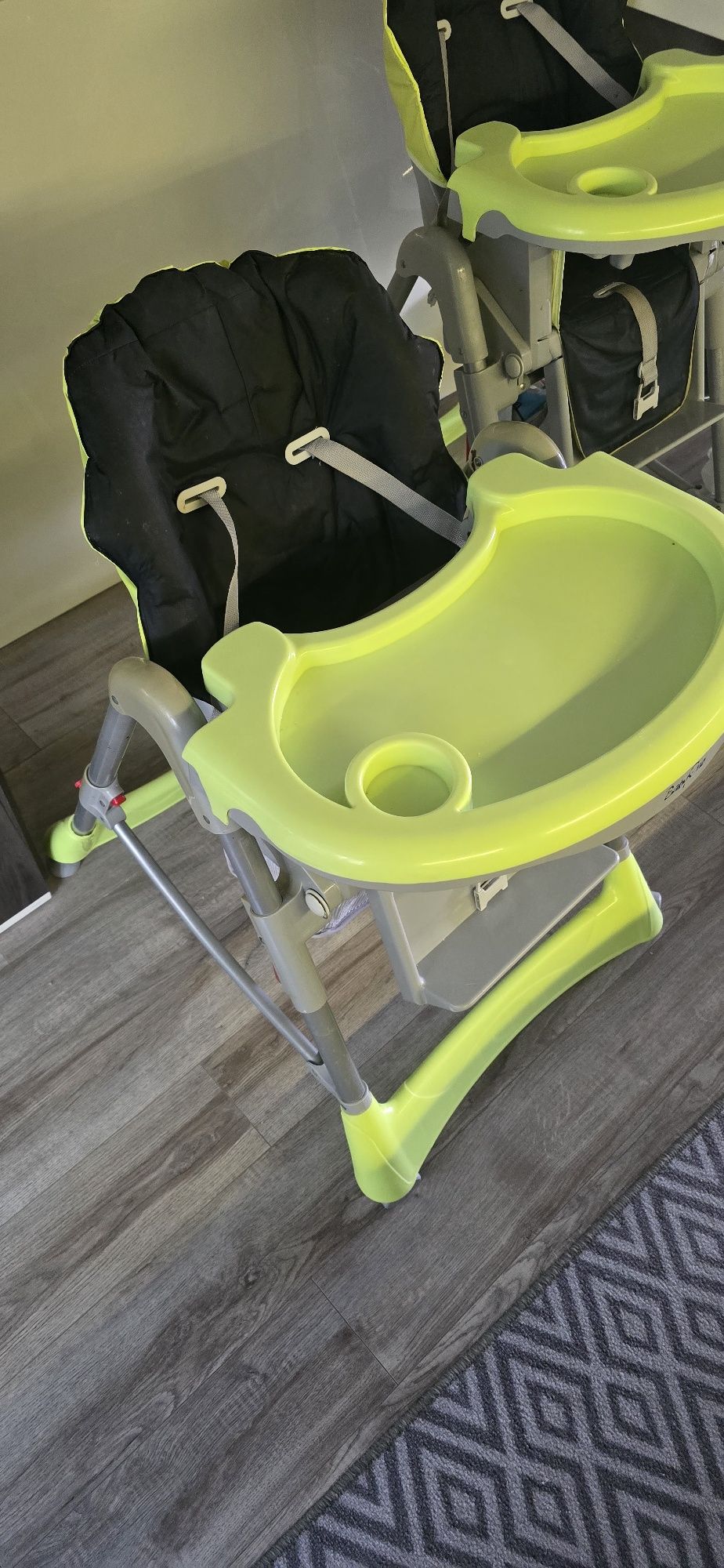 Babyono столче за хранене
