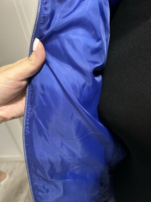 Geaca noua cu eticheta, culoare superba