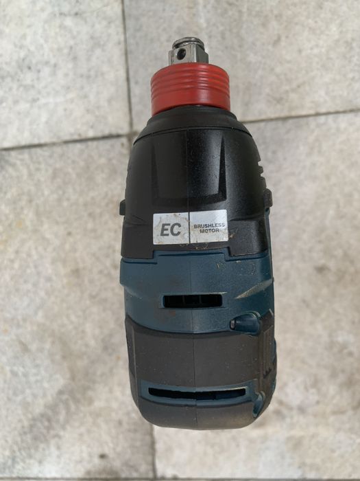 Bosch GDX 18V-200 C/безчетков акумулаторен ударен гайковерт