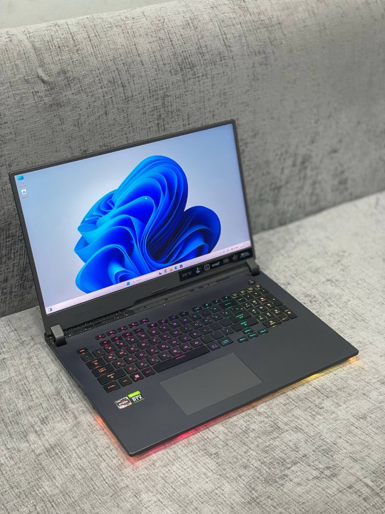Asus Rog Strix G713RW