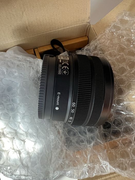 Sony A7C Kit, Nou, Garantie 36 luni