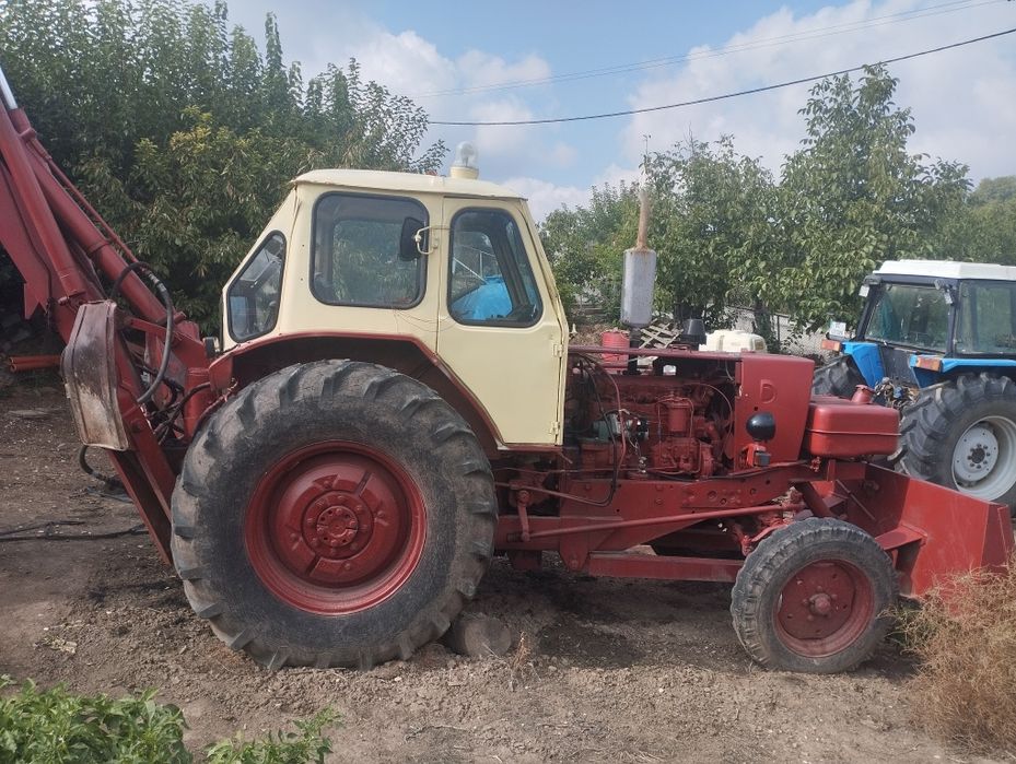 Багер ЮМЗ с регистрация