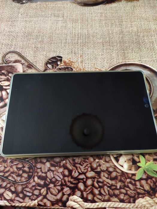 Таблет lenovo със сим карта