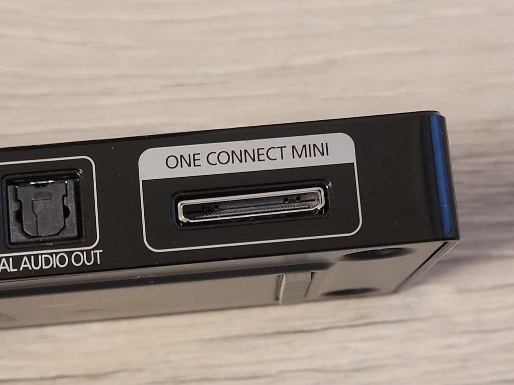 Samsung One Connect Mini Box BN96-35817B