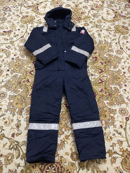 Спецодежда сатылады. Продается