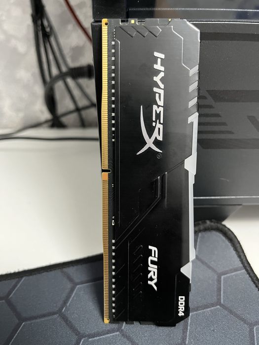 Оперативная память 8 гб3200Mhz
