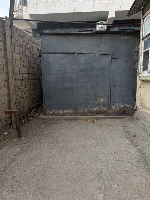 Garaj sotiladi srochni pul kerak bo’lyapti