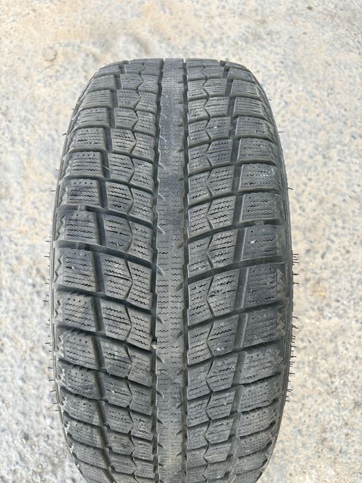 215/55/16 зимние шины липучка